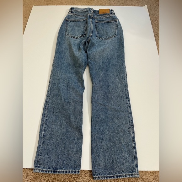 Aritzia Denim Forum Pin Up Super High Straight 28L 23 Blue Jeans - Picture 2 of 10